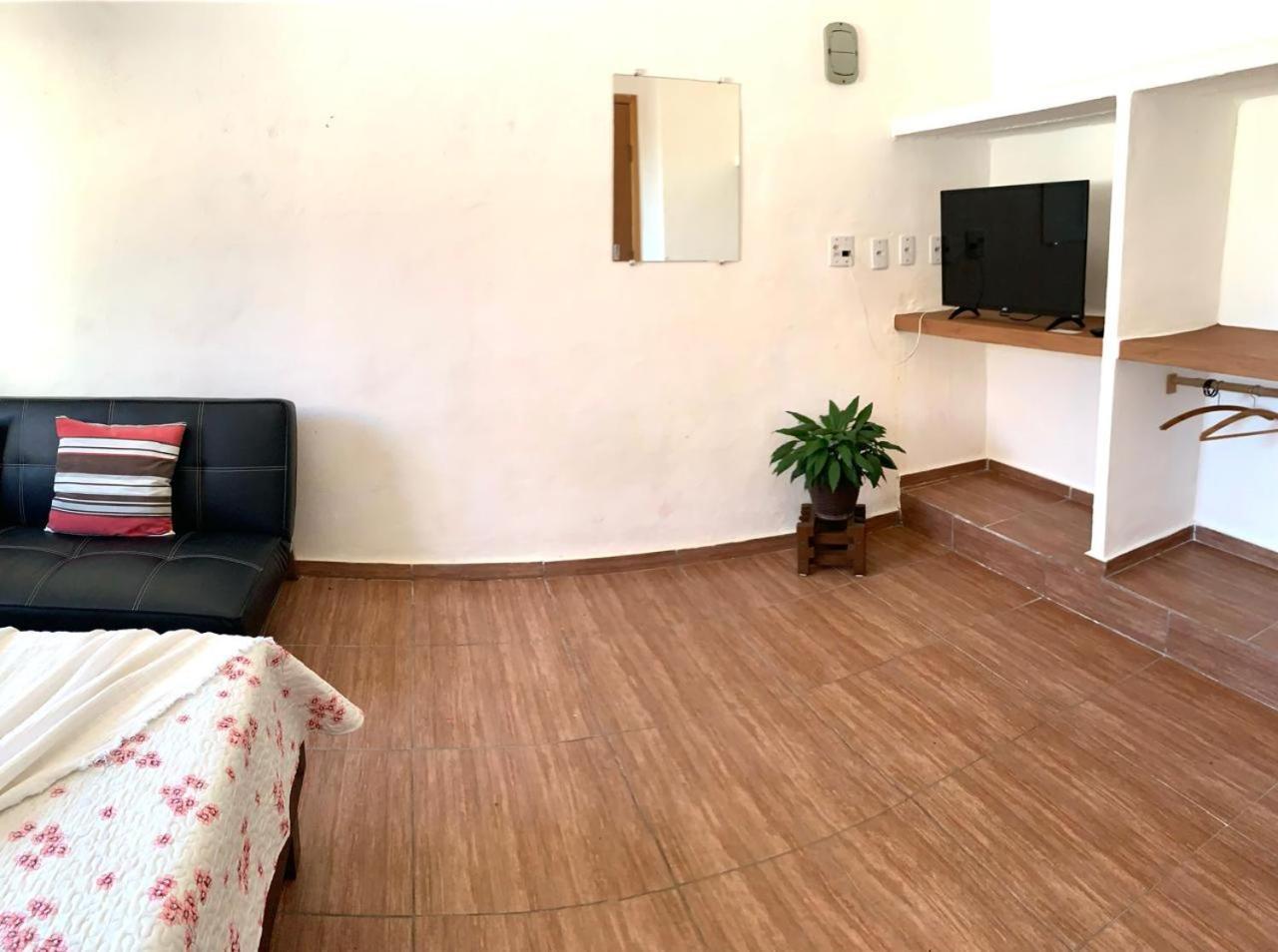 Kitnet Do Sossego Holiday home Caraguatatuba